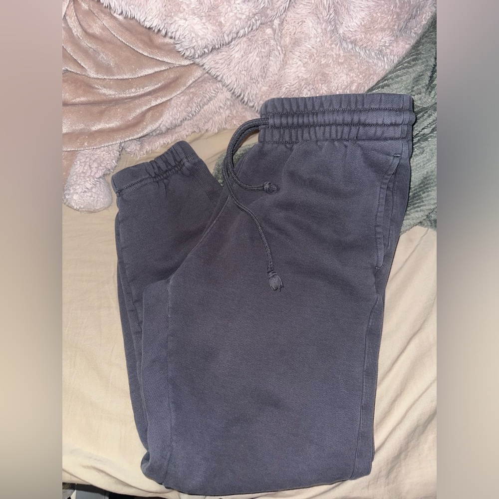 Tna sweats size xs